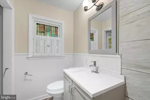 9012 Vernon View Dr, Alexandria, VA 22308 - Photo 10