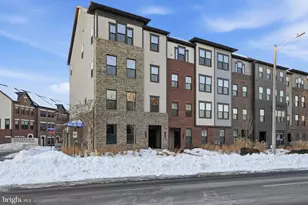 13252 Woodland Park Rd, Herndon, VA 20171 - Photo 2