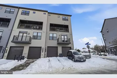 13252 Woodland Park Road, Herndon, VA 20171 - Photo 32