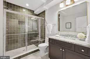 439 Lewis St NW, Vienna, VA 22180 - Photo 40
