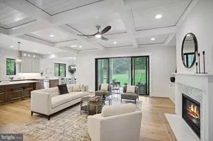 439 Lewis St NW, Vienna, VA 22180 - Photo 4