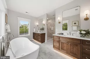 439 Lewis St NW, Vienna, VA 22180 - Photo 28
