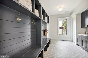 439 Lewis St NW, Vienna, VA 22180 - Photo 16