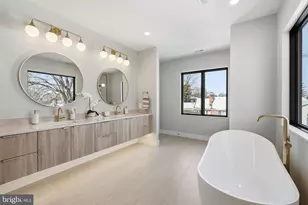 6816 Dean Dr, McLean, VA 22101 - Photo 58