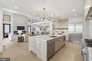 6816 Dean Dr, McLean, VA 22101 - Photo 12