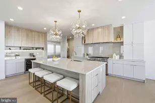 6816 Dean Dr, McLean, VA 22101 - Photo 16