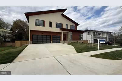 6816 Dean Drive, McLean, VA 22101 - Photo 2