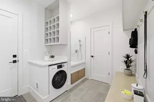 6816 Dean Dr, McLean, VA 22101 - Photo 28