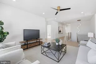 6816 Dean Dr, McLean, VA 22101 - Photo 38