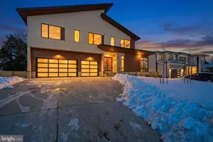 6816 Dean Dr, McLean, VA 22101 - Photo 2