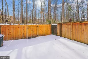 2315 Emerald Heights Ct, Reston, VA 20191 - Photo 10