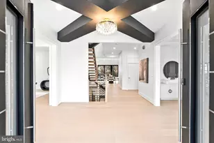 942 Dead Run Dr, McLean, VA 22101 - Photo 4