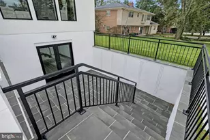 942 Dead Run Dr, McLean, VA 22101 - Photo 74