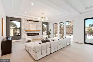 942 Dead Run Dr, McLean, VA 22101 - Photo 6