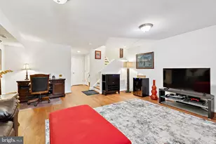 1293 Vintage Pl, Reston, VA 20194 - Photo 24