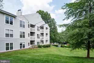 10300 Appalachian Cir, Oakton, VA 22124 - Photo 32