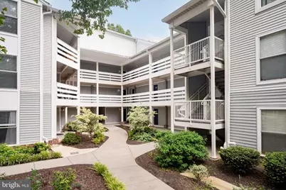 10300 Appalachian Circle #7-108, Oakton, VA 22124 - Photo 2