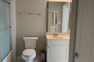 2726 Gallows Rd, Vienna, VA 22180 - Photo 16