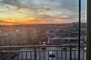 2726 Gallows Rd, Vienna, VA 22180 - Photo 2