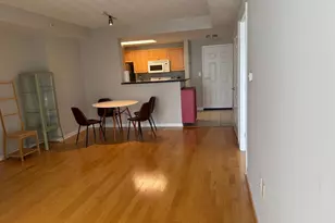 2726 Gallows Rd, Vienna, VA 22180 - Photo 4