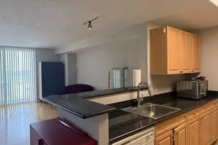 2726 Gallows Rd, Vienna, VA 22180 - Photo 10