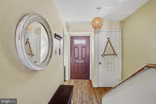 7745 Tiverton Dr, Springfield, VA 22152 - Photo 4
