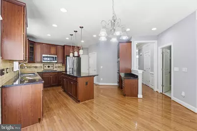 2781 Middleton Farm, Herndon, VA 20171 - Photo 18