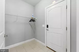 2781 Middleton Farm, Herndon, VA 20171 - Photo 30