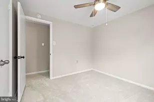 6116 Kings Color Dr, Fairfax, VA 22030 - Photo 22