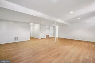 11928 Parkside Dr, Fairfax, VA 22033 - Photo 48