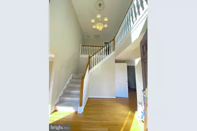 9701 Georgetown Pike, Great Falls, VA 22066 - Photo 2