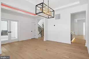 604 Tapawingo Rd SW, Vienna, VA 22180 - Photo 18