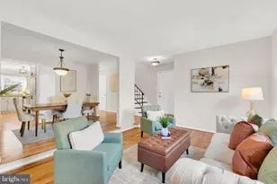 9984 Whitewater Dr, Burke, VA 22015 - Photo 6