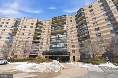 8350 Greensboro Drive #517, McLean, VA 22102 - Photo 1