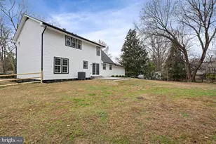 2678 Oakton Glen Dr, Vienna, VA 22181 - Photo 52