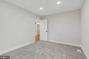 2678 Oakton Glen Dr, Vienna, VA 22181 - Photo 36