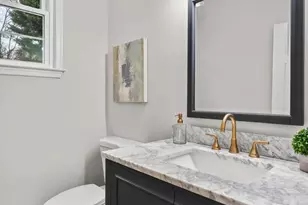 2678 Oakton Glen Dr, Vienna, VA 22181 - Photo 24
