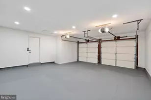 2678 Oakton Glen Dr, Vienna, VA 22181 - Photo 26