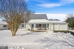 13302 Pennypacker Ln, Fairfax, VA 22033 - Photo 1