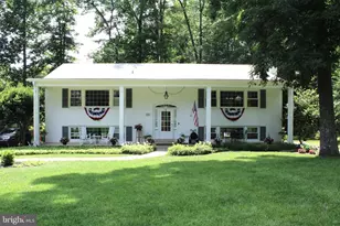 3606 Barkley Dr, Fairfax, VA 22031 - Photo 1