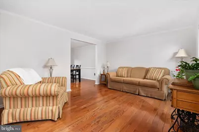 13050 Monterey Estates Drive, Herndon, VA 20171 - Photo 6