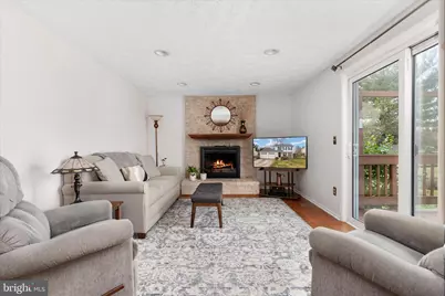 13050 Monterey Estates Drive, Herndon, VA 20171 - Photo 16