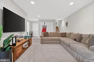 9020 Endicott Pl, Lorton, VA 22079 - Photo 14