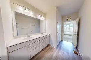 12342 Azure Ln, Fairfax, VA 22033 - Photo 22