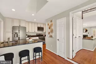 2924 Elmesmeade Ct, Oakton, VA 22124 - Photo 22