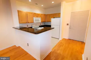 12000 Market St, Reston, VA 20190 - Photo 6