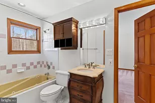 6713 Briarcroft St, Clifton, VA 20124 - Photo 34