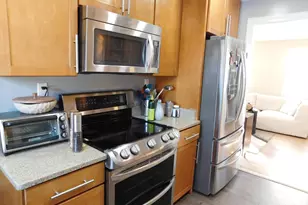 6421 Inwood Dr, Springfield, VA 22150 - Photo 10