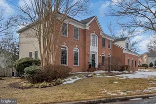 9315 Hallston Ct, Fairfax Station, VA 22039 - Photo 4