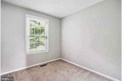 13994 Gunners Place, Centreville, VA 20121 - Photo 8